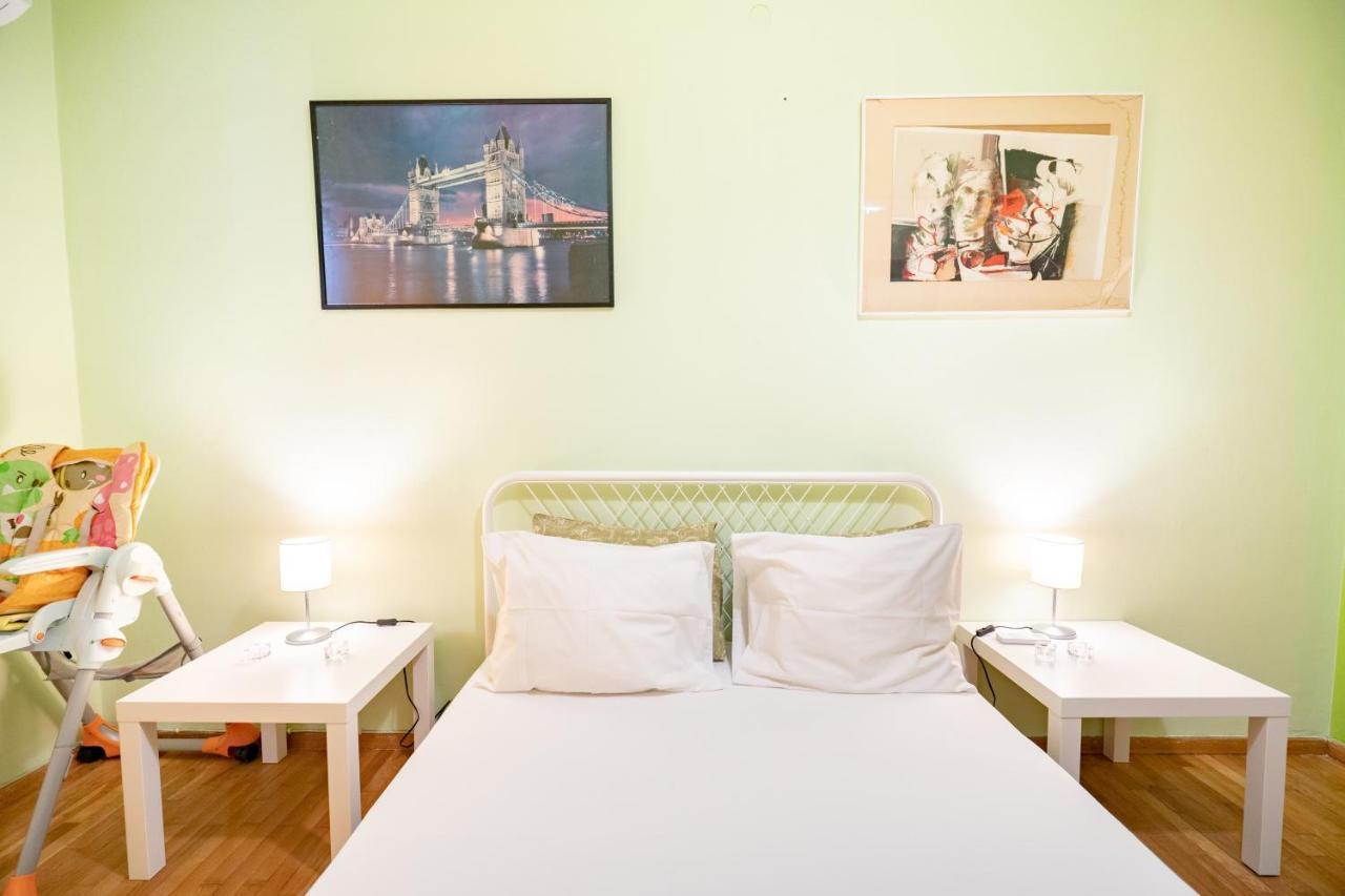Ampelokipi Metro St. 2 Bedrooms 6 Pers. Apartment Athen Eksteriør bilde