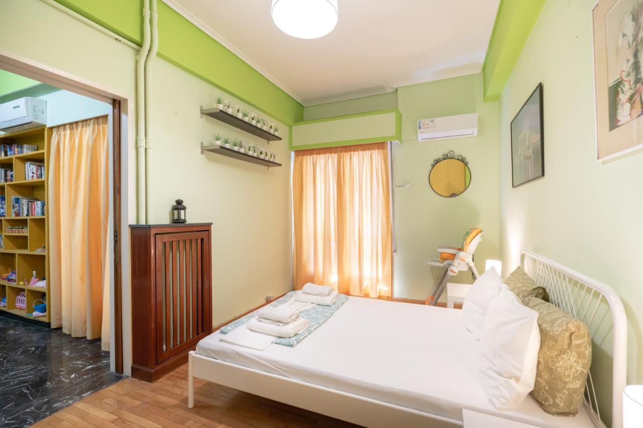 Ampelokipi Metro St. 2 Bedrooms 6 Pers. Apartment Athen Eksteriør bilde