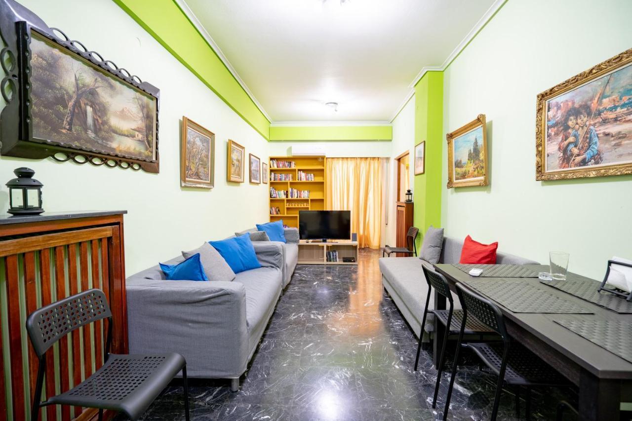 Ampelokipi Metro St. 2 Bedrooms 6 Pers. Apartment Athen Eksteriør bilde