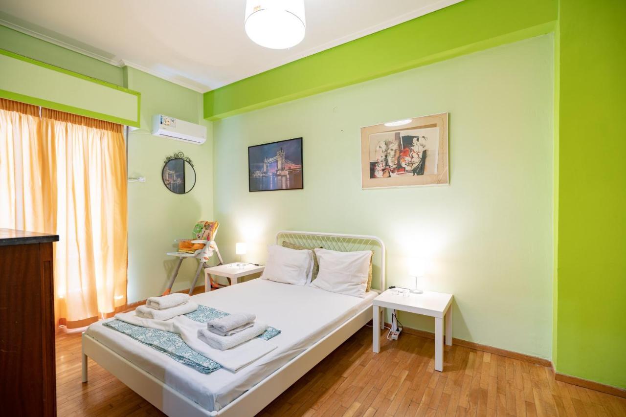 Ampelokipi Metro St. 2 Bedrooms 6 Pers. Apartment Athen Eksteriør bilde