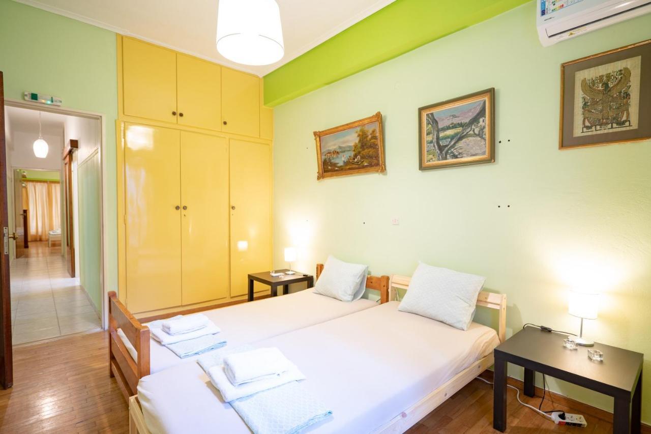 Ampelokipi Metro St. 2 Bedrooms 6 Pers. Apartment Athen Eksteriør bilde