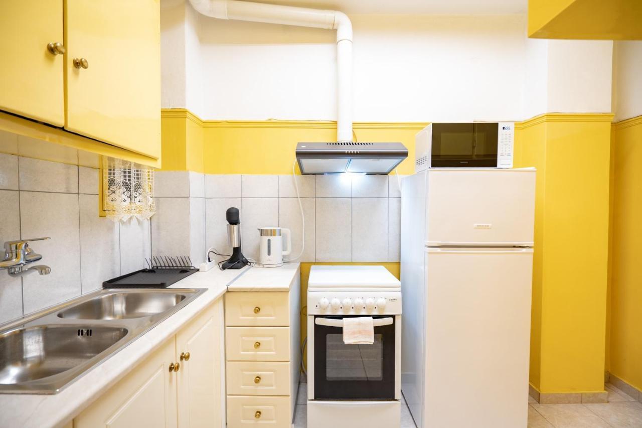 Ampelokipi Metro St. 2 Bedrooms 6 Pers. Apartment Athen Eksteriør bilde